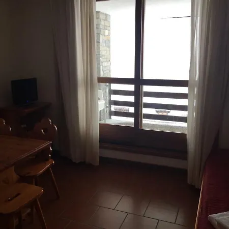 Cervinia Due Apart Otel *