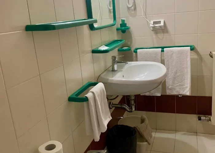 Cervinia Due Апарт-готель *